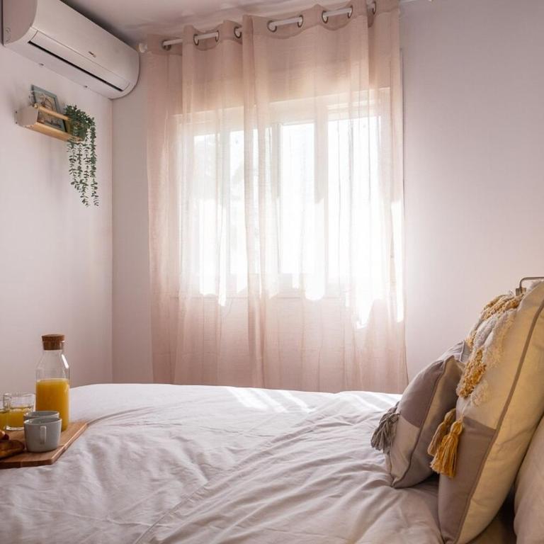 Apartamento con vistas al mar en Pedregalejo playa - Apartamento - 6