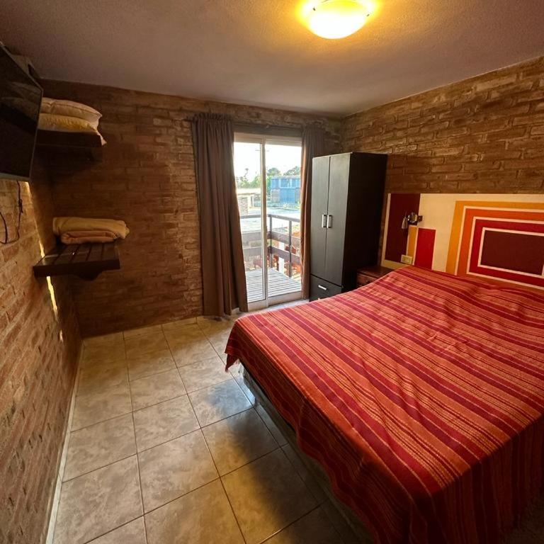 Escapadita a Miramar con pileta y balcón - planta alta - One-Bedroom Apartment with Pool View - 10