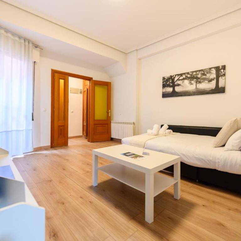 ADU151A - Piso 2 de dormitorios en Sol, Centro de Madrid - Alquiler temporal - Apartamento de 2 dormitorios - 17