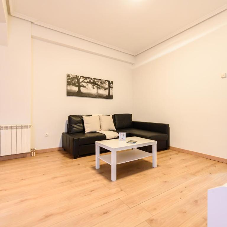 ADU151A - Piso 2 de dormitorios en Sol, Centro de Madrid - Alquiler temporal - Apartamento de 2 dormitorios - 18