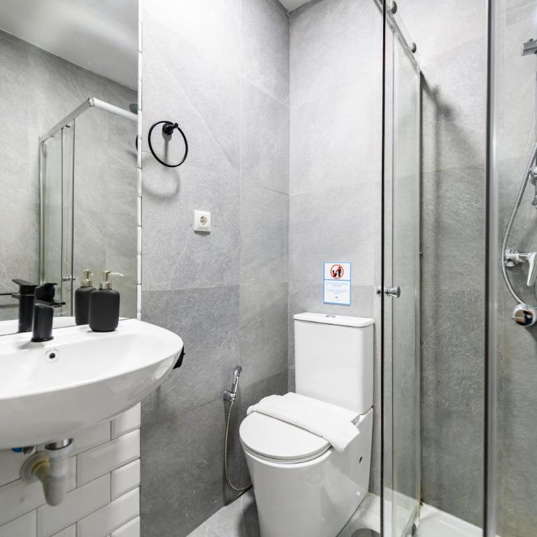 ADU151A - Piso 2 de dormitorios en Sol, Centro de Madrid - Alquiler temporal - Apartamento de 2 dormitorios - 29