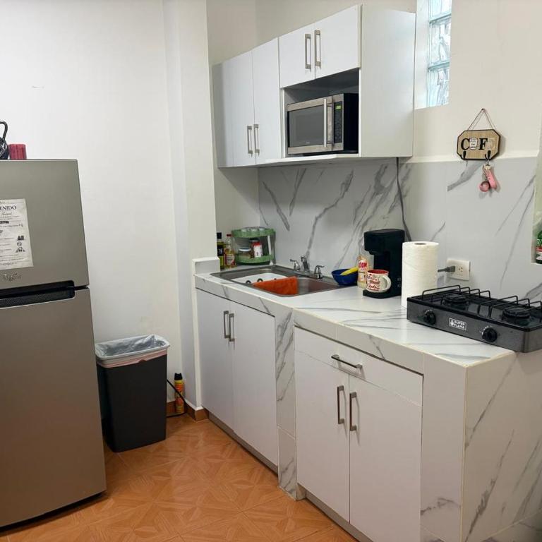 Cuarto Independiente Bosques del Contry - One-Bedroom Apartment - 3
