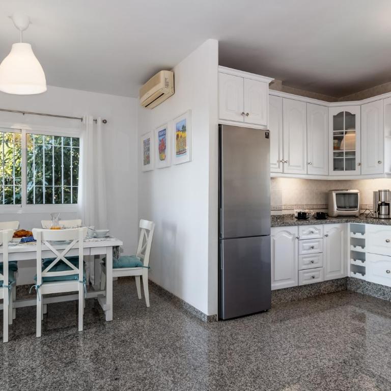 Villa Amapola with privet heated pool - Villa - 2