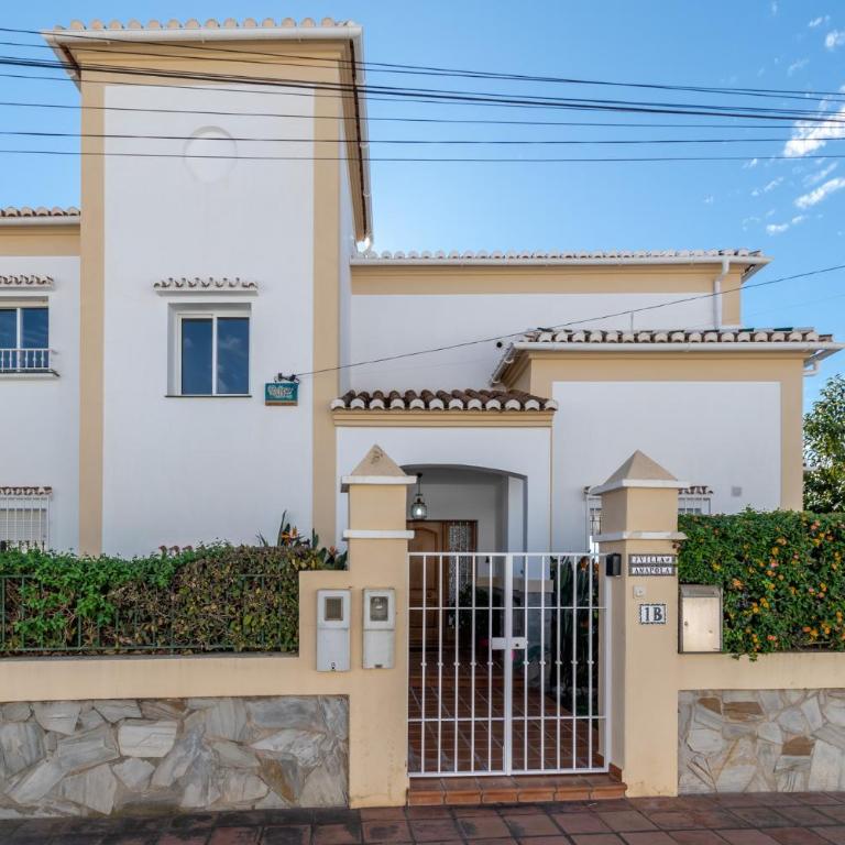 Villa Amapola with privet heated pool - Villa - 72