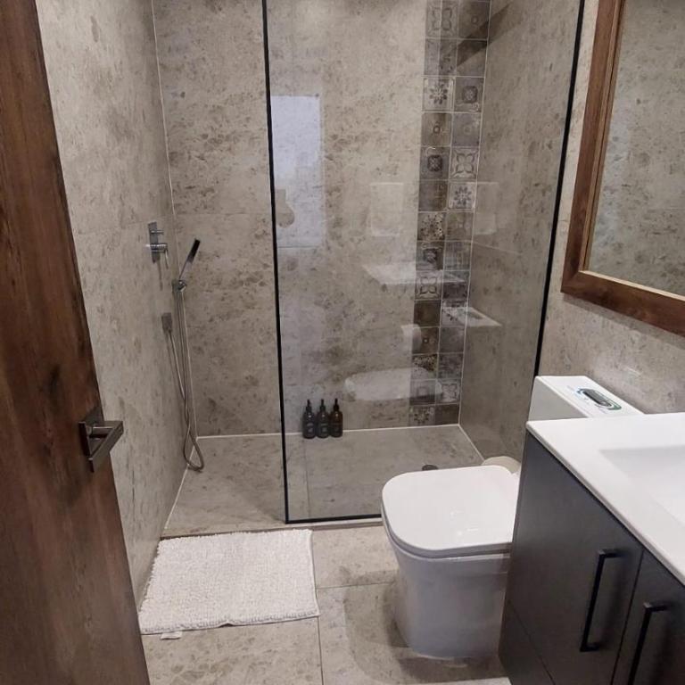 Suite near Carolina Park, Atahualpa Stadium - Deluxe One-Bedroom Apartment with City View - 12