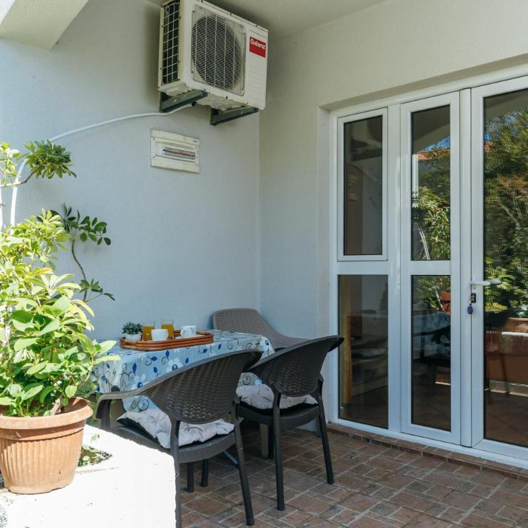 Apartments Nada - Triple Studio with Terrace - 19
