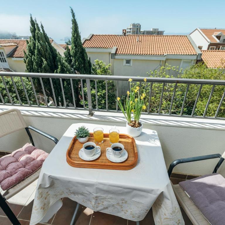 Apartments Nada - Double Studio with Partial Sea View - 1