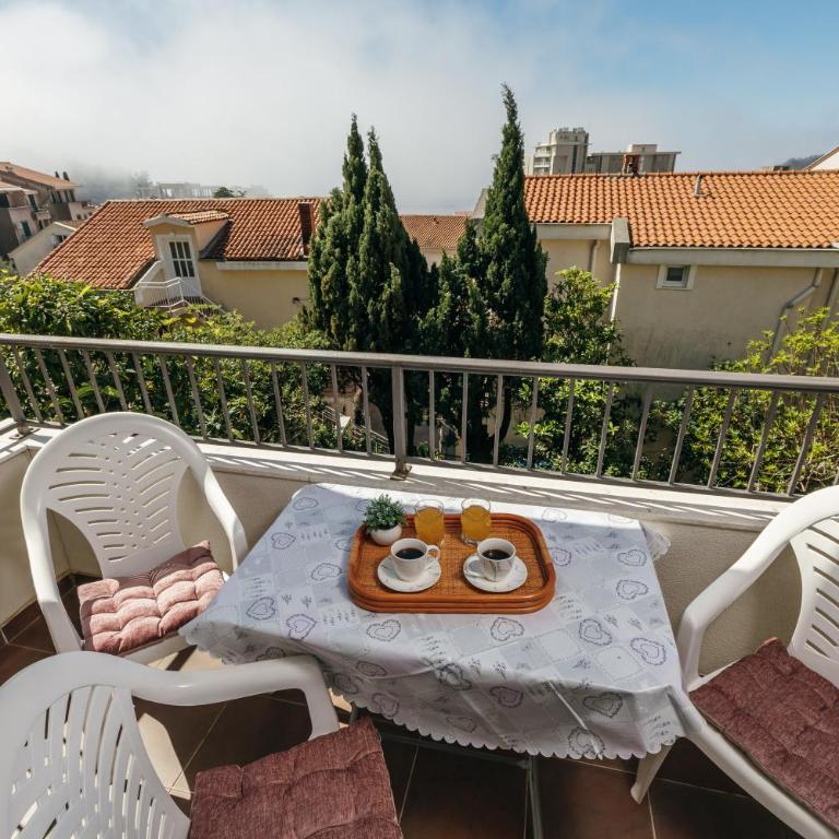 Apartments Nada - One-Bedroom Apartment with Partial Sea View - 1