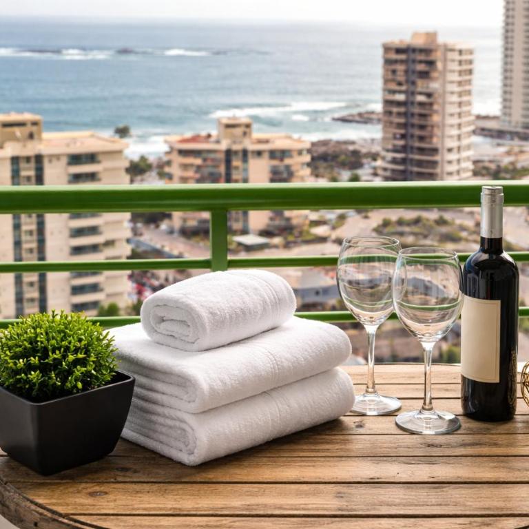 vista al mar cama doble departamento entero NEO - One-Bedroom Apartment - 7