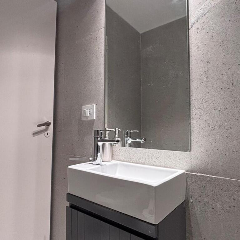 Apartamento con lavarropas y zona de trabajo en el corazón de Nueva Córdoba - Apartamento de 1 dormitorio - 5