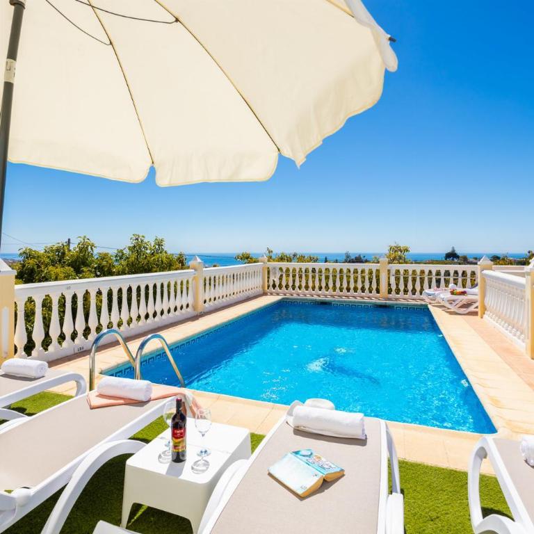Villa Medina Paloma - Villa - 9