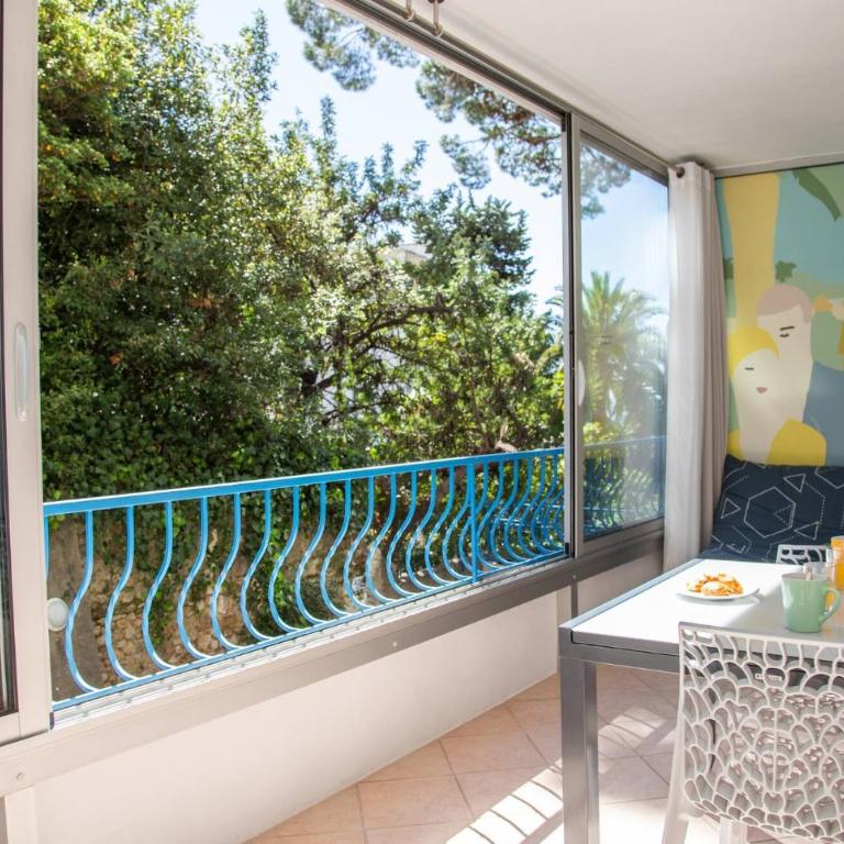 Spacious studio 4 minutes walk from the Beaches - Studio - 10