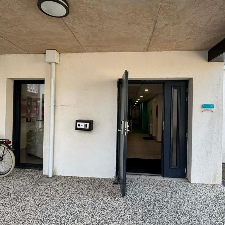 Appartement pour 4 pers avec terrasse, jardin, piscine et accès plage - Animaux admis - FR-1-194-218 - Apartment (4 Adults) - 24