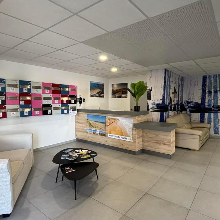 Appartement pour 4 pers avec terrasse, jardin, piscine et accès plage - Animaux admis - FR-1-194-218 - Apartment (4 Adults) - 25