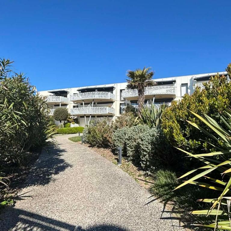 Appartement pour 4 pers avec terrasse, jardin, piscine et accès plage - Animaux admis - FR-1-194-218 - Apartment (4 Adults) - 29