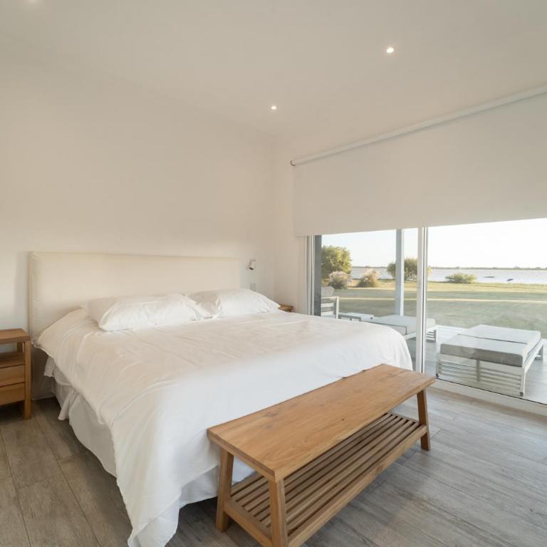 Family Home - Three-Bedroom House - 10