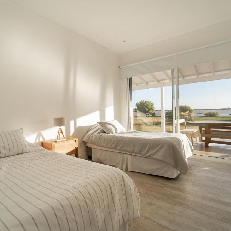 Family Home - Three-Bedroom House - 16