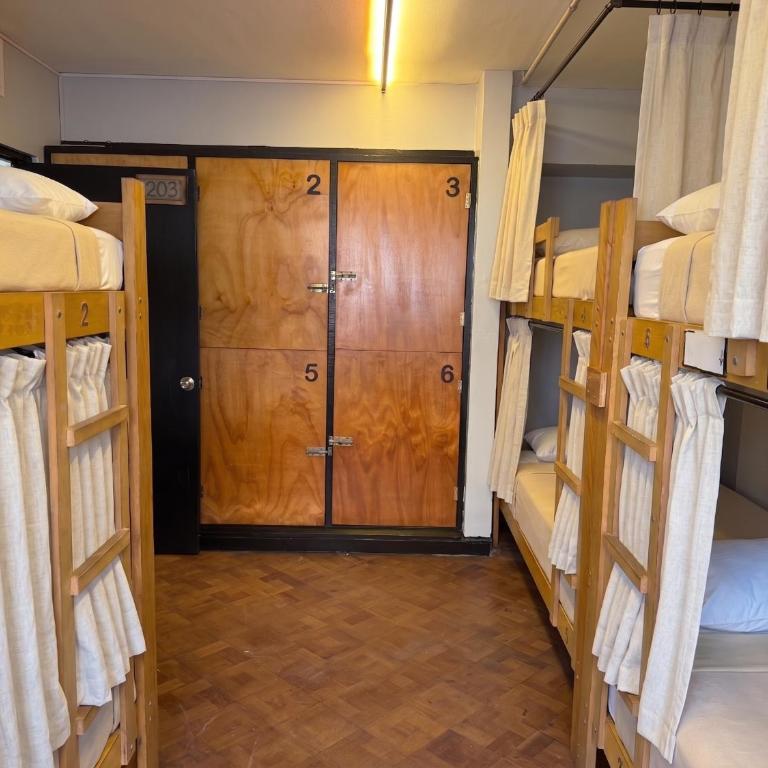 Ayni Living - Hostel - Bed in 4-Bed Mixed Dormitory Room - 4