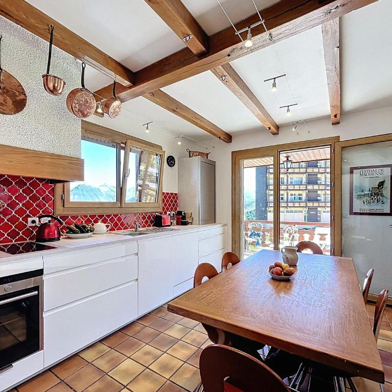 Chalet authentique, vue montagne - 15 pers. - Chalet 3 Chambres - 11