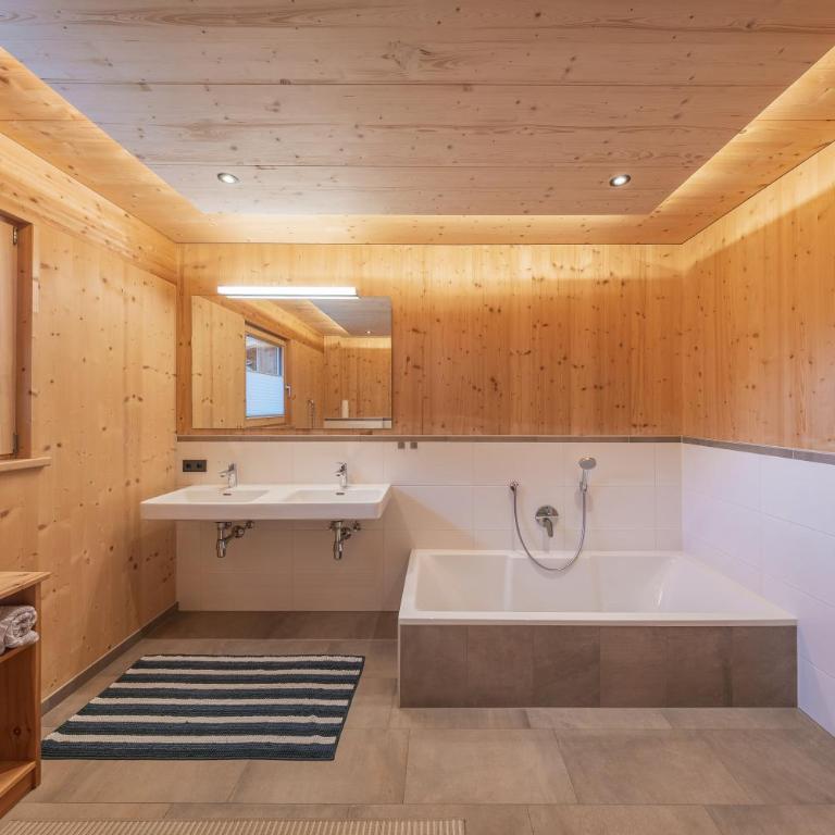 Haus Alpenprinzessin Stubai Luxury 3-Bedroom Apartments in a Prime Location - Apartment mit 3 Schlafzimmern - 62
