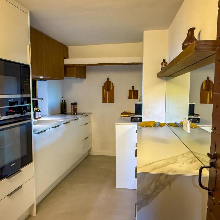 Maison de luxe au coeur du village de Gordes avec bassin intérieur - Casa con 3 Camere da Letto - 49