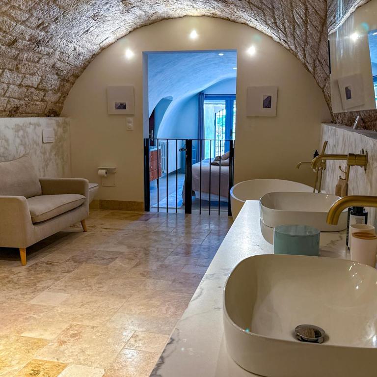 Maison de luxe au coeur du village de Gordes avec bassin intérieur - Casa con 3 Camere da Letto - 38