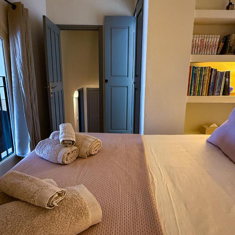 Maison de luxe au coeur du village de Gordes avec bassin intérieur - Casa con 3 Camere da Letto - 10