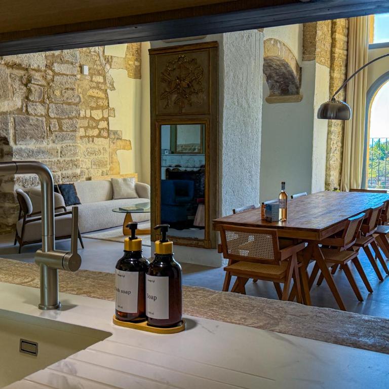 Maison de luxe au coeur du village de Gordes avec bassin intérieur - Casa con 3 Camere da Letto - 47