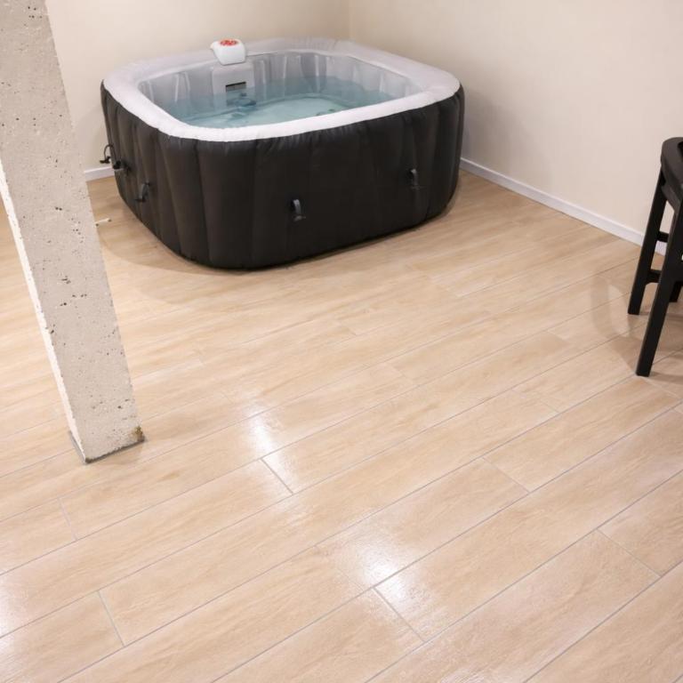 Spa et sauna , studio rénové à 5 min du centre historique - One-Bedroom Apartment - 17
