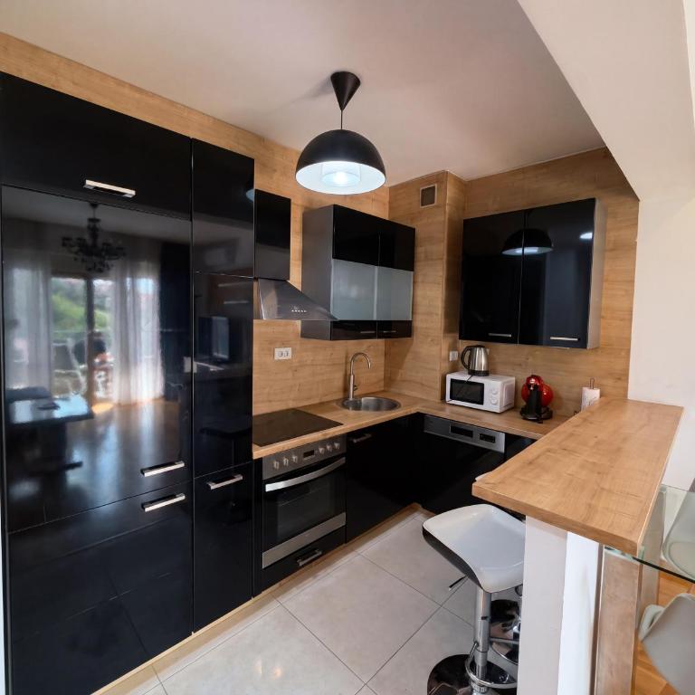 Status S - One-Bedroom Apartment - 7