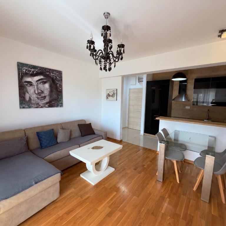 Status S - One-Bedroom Apartment - 8