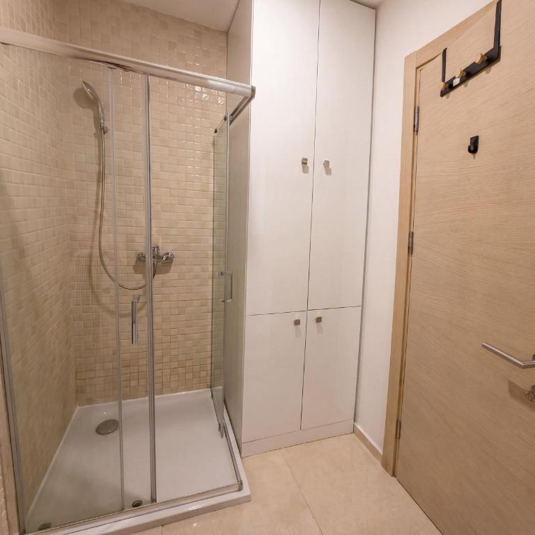 Status S - One-Bedroom Apartment - 13