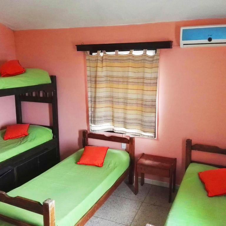 Planet Punta del Este Hostel - Cama Individual en habitación compartida femenina - 4