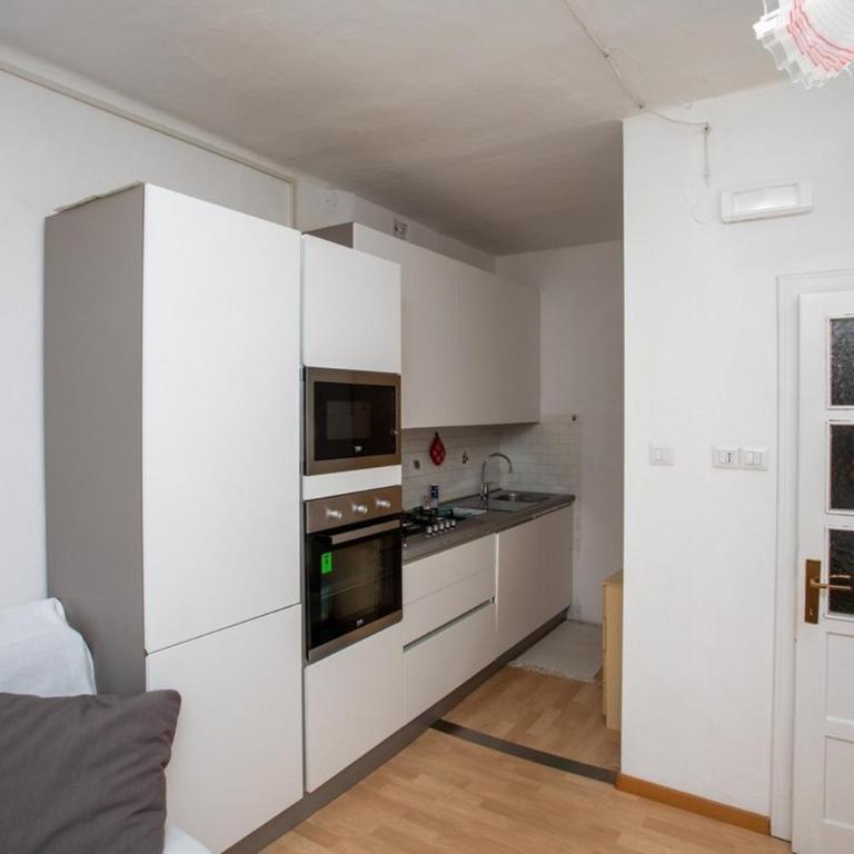 ANESI appartamenti - Three-Bedroom Apartment - 5
