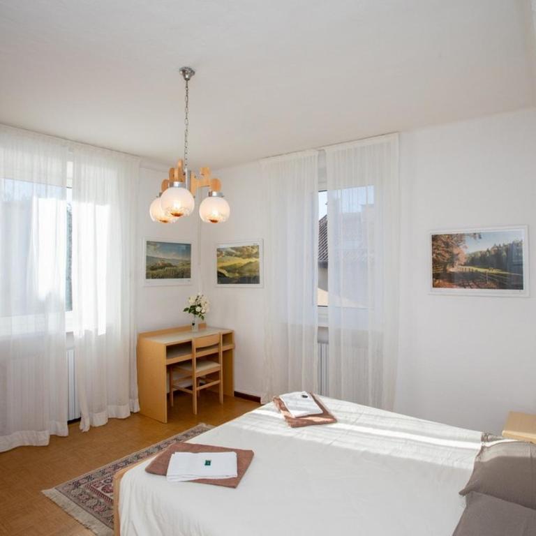 ANESI appartamenti - Three-Bedroom Apartment - 8