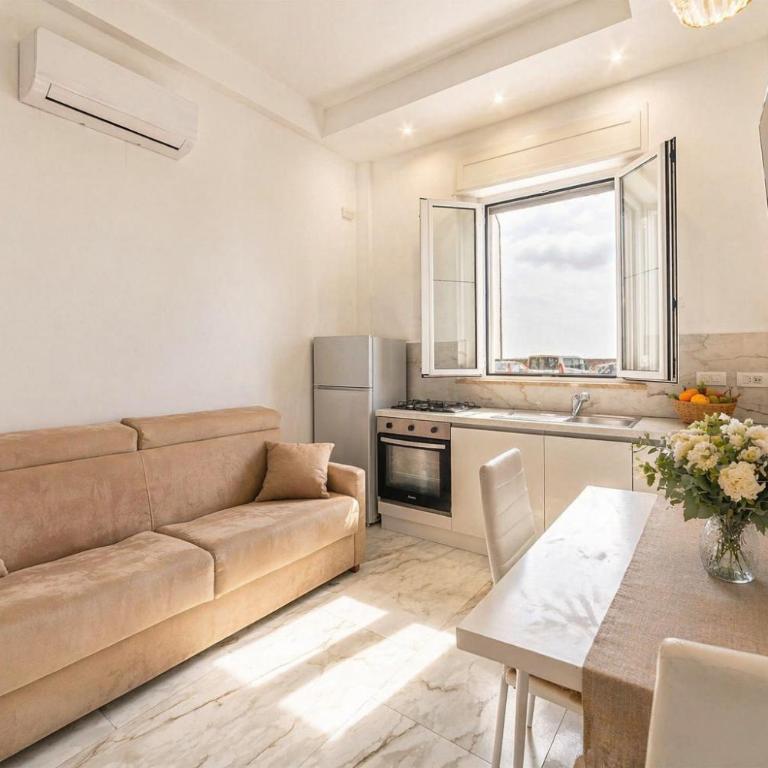 Frontemare Apartment by Symphonya Luxury Holiday Rentals - Camera Familiare Deluxe - 1