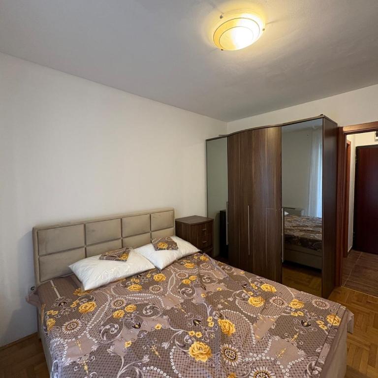 East Side View - One-Bedroom Apartment - 5