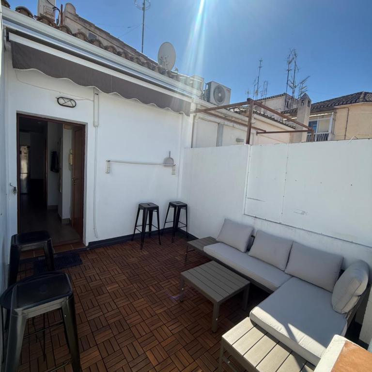 Ático con Terraza Privada en Granada Centro Parking Gratis - One-Bedroom Apartment - 30
