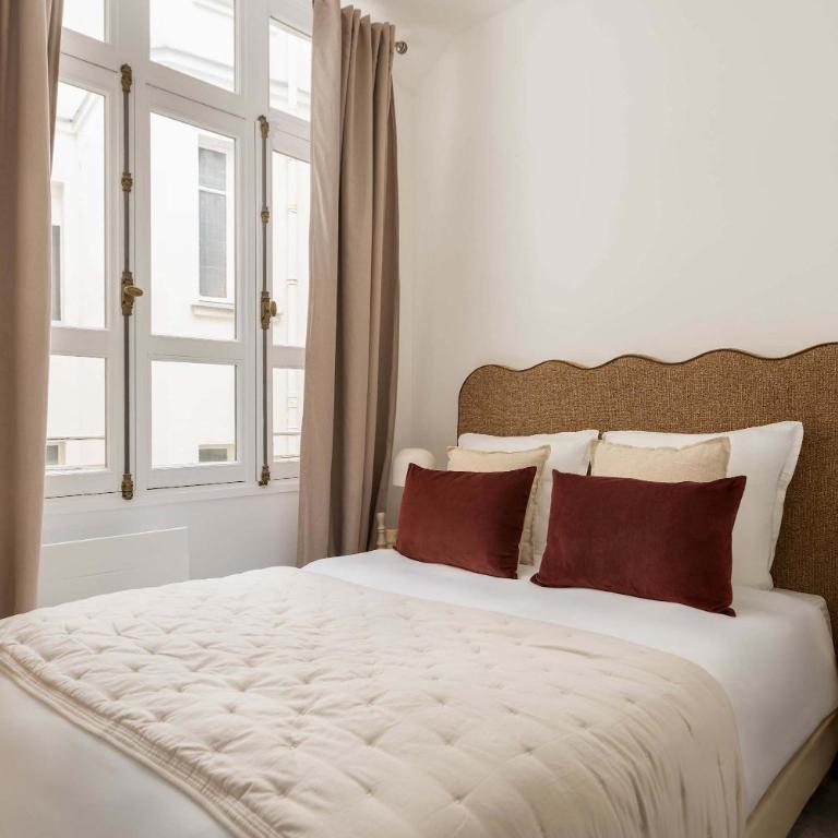 Montaigne Collection III 3BR 8P Triangle d Or - Appartement - 16