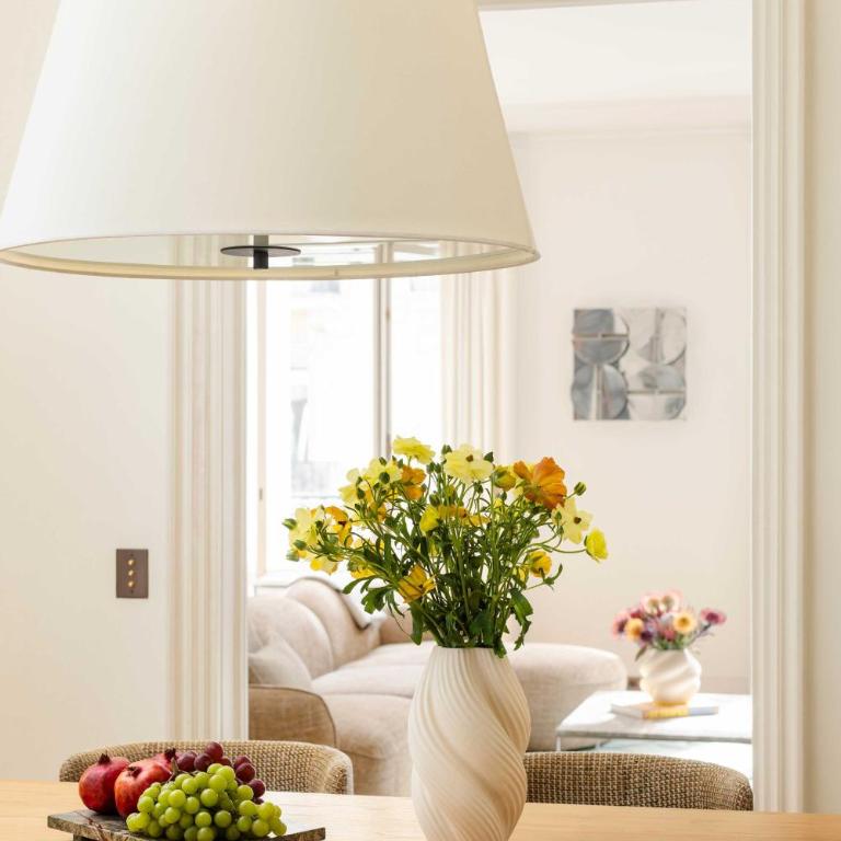 Montaigne Collection III 3BR 8P Triangle d Or - Appartement - 27