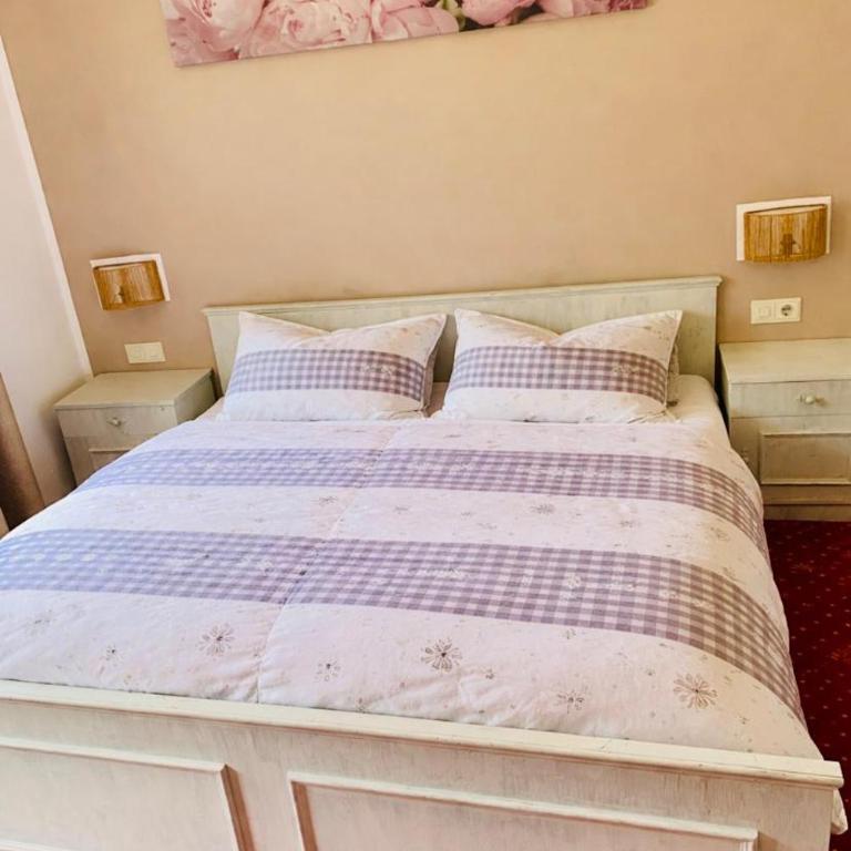 Frühstückspension Waldeck - Doppelzimmer mit Dusche - 5
