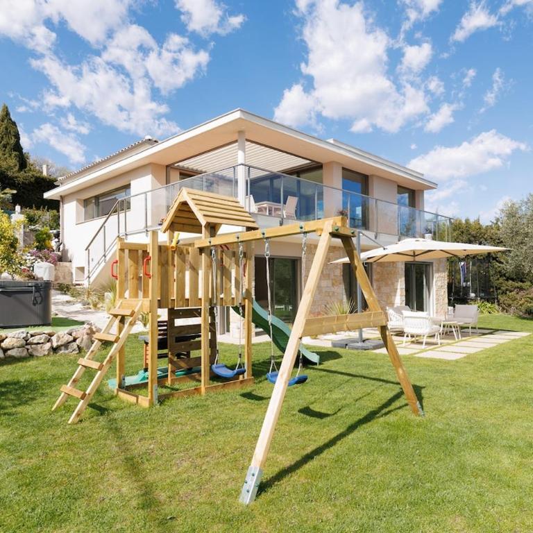 Villa luxueuse avec une magnifique vue à Mougins - Villa - 4