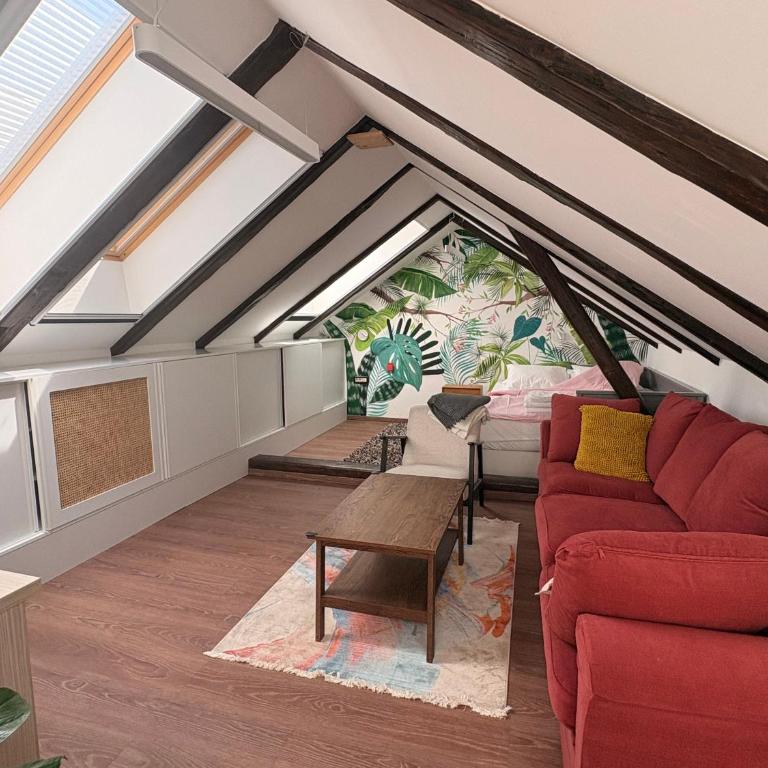 Gardoš Attic Loft with Terrace - Apartman s 1 Spavaćom Sobom i Terasom - 5
