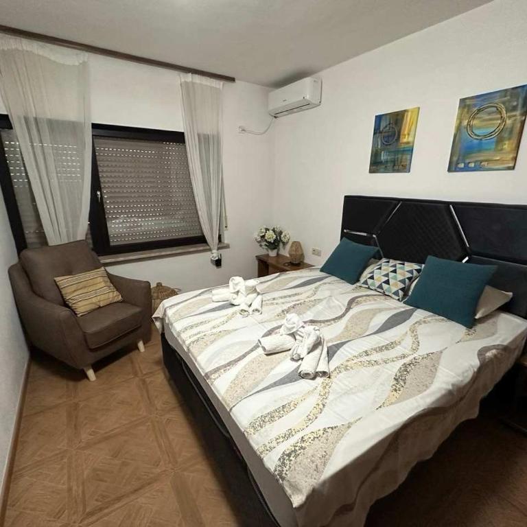 Spacious 2 Bedroom 2 Bath Flat with Large Terrace - Apartman - 17