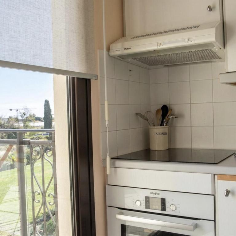 Charmant appartement piscine, tennis, parking - Apartment mit 1 Schlafzimmer - 3