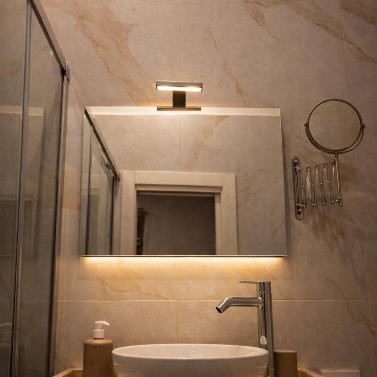 Luxury Suites Glory Tower - Suite Queen con Vasca Idromassaggio - 14