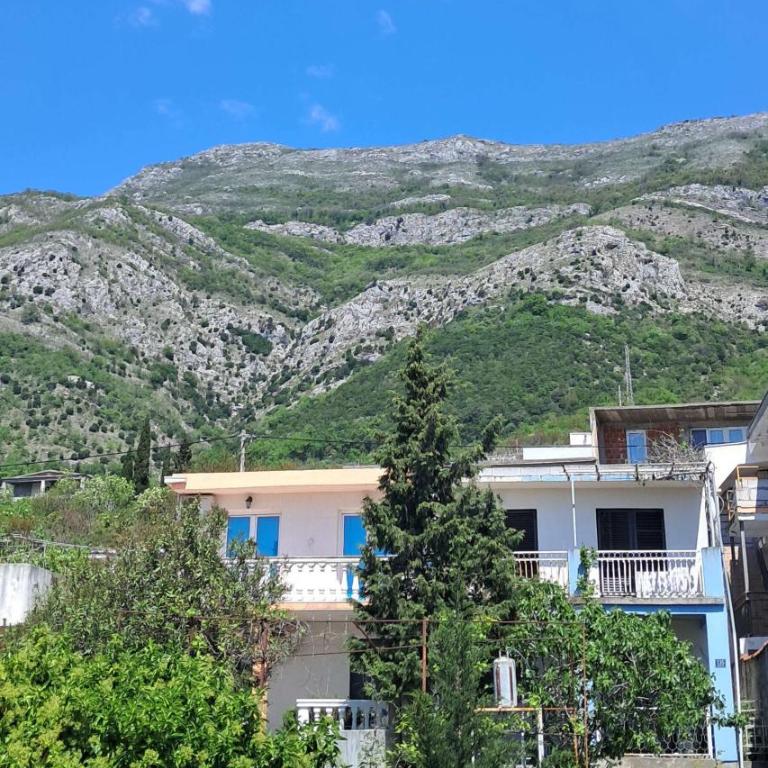 Elysium - Two-Bedroom Apartment with Terrace - 10