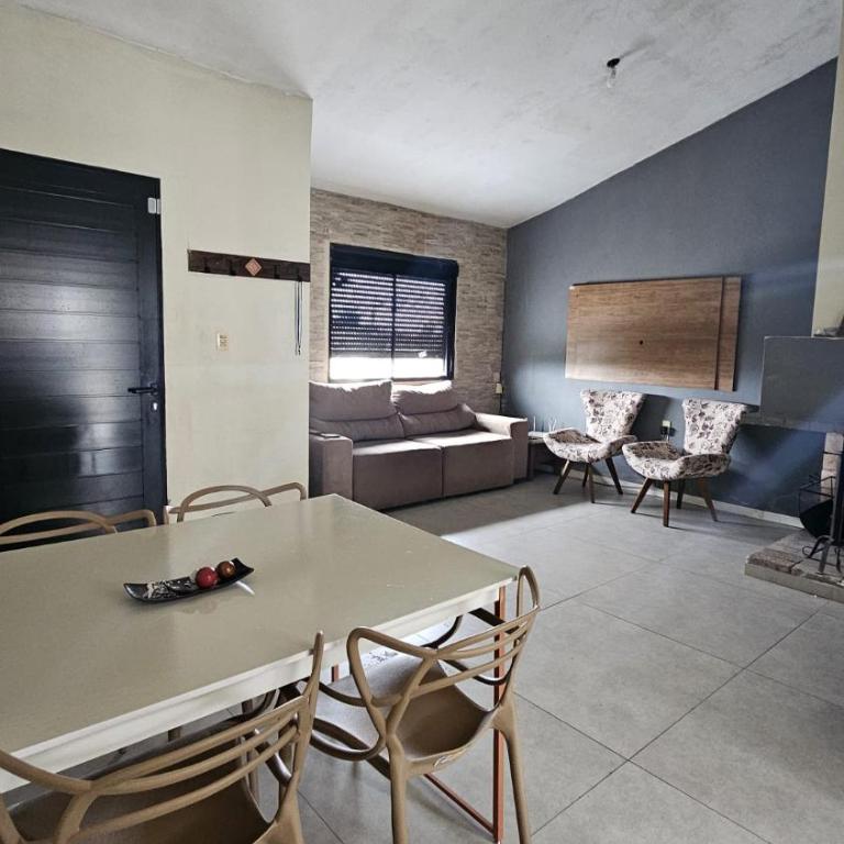 Casa en la entrada de la Ciudad de Rivera - Three-Bedroom House - 11