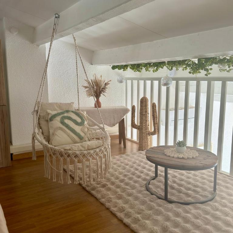 Loft Bohème - Balnéo - Proche village Naturiste - Pinède - Histoire de Clés - Apartment mit 2 Schlafzimmern - 8