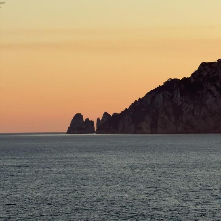 Private Sea Access Coastal Home - Sorrento Coast - Two-Bedroom Villa - 11